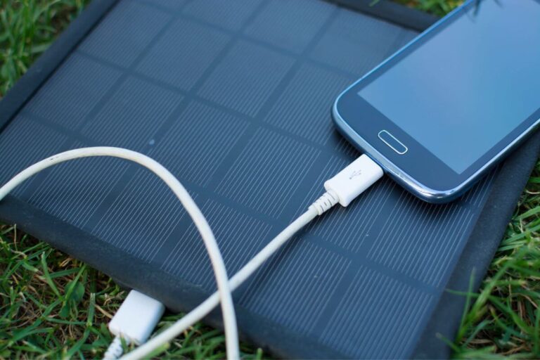 Solar Phone Charger