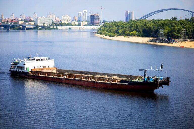 River Freight Cut Emissions